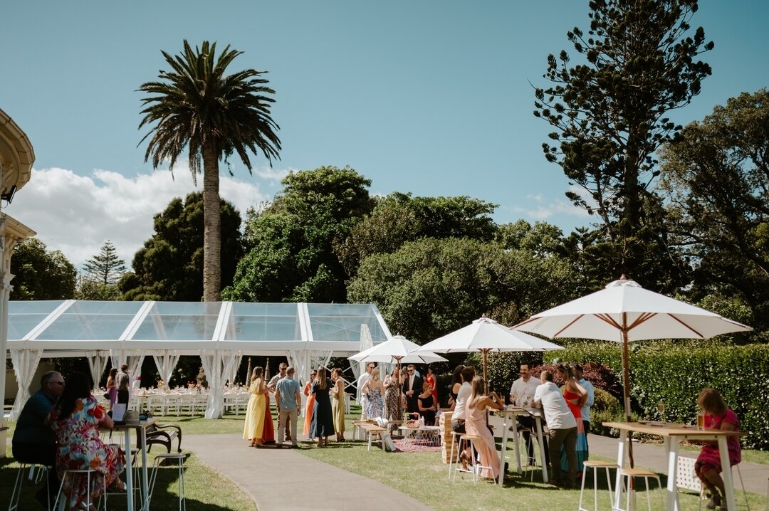 The magical wedding at Pah Homestead for Andrew &amp; Liz. The team had to work to some pretty short timeframes - a pleasure working with @backyardmarqueehire on the marquee, and we did the rest! Dining tables &amp; Lola chairs, bar leaners, umbrella