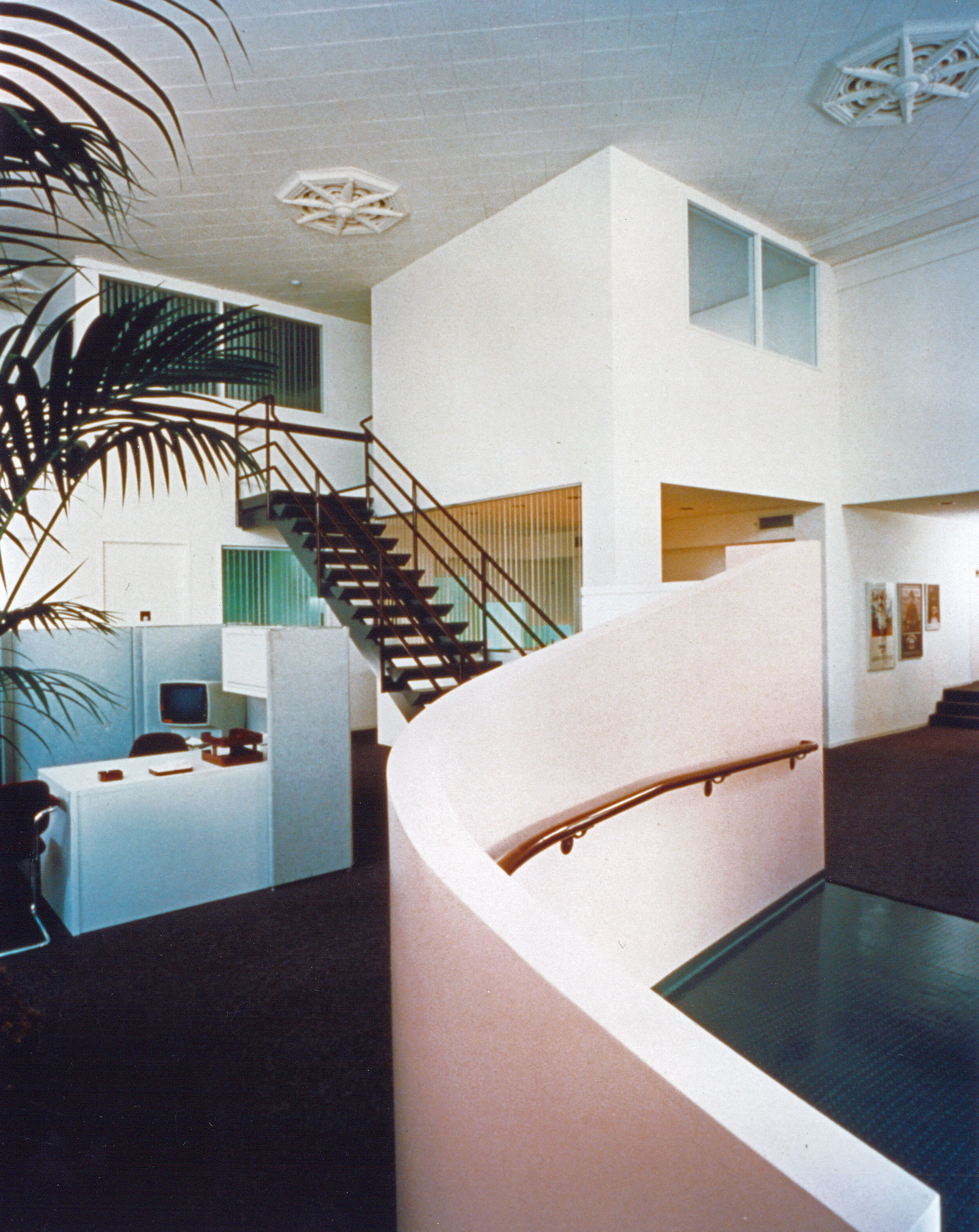 08-02_c.jpg