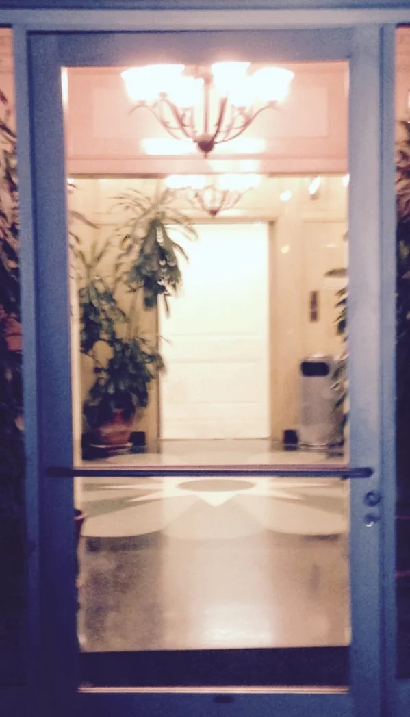 Wilshire Entrance