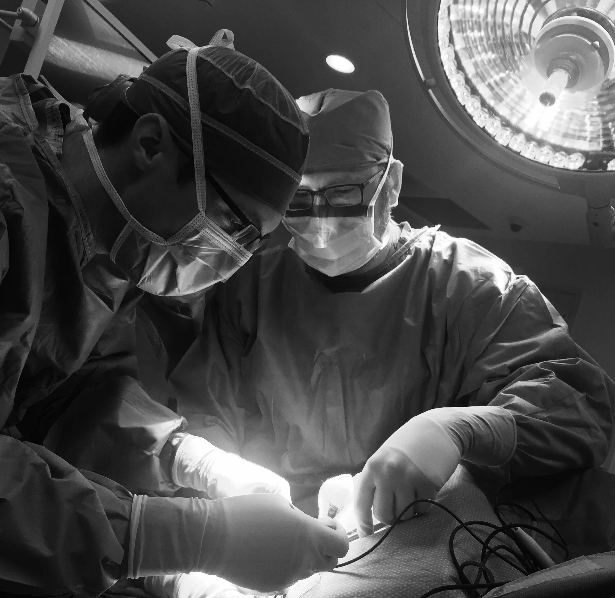 2385x2319SurgeonsOurServicesDenverSurgerySpecialists.jpg