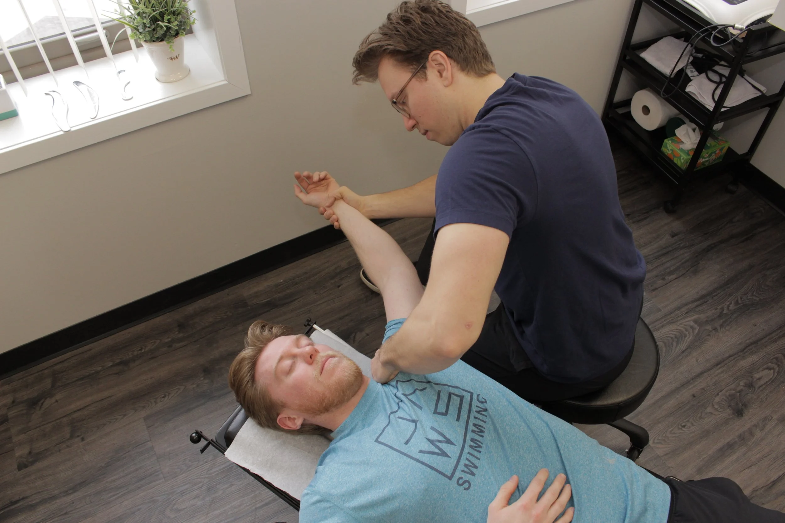 Shoulder Tendonitis / Rehabilitation Guide