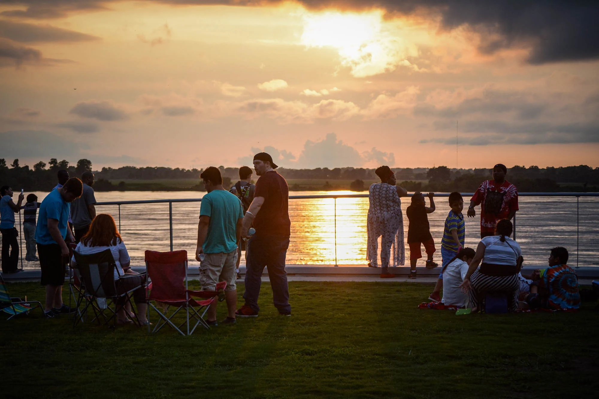 Fireworks at Mud Island 0053.jpg