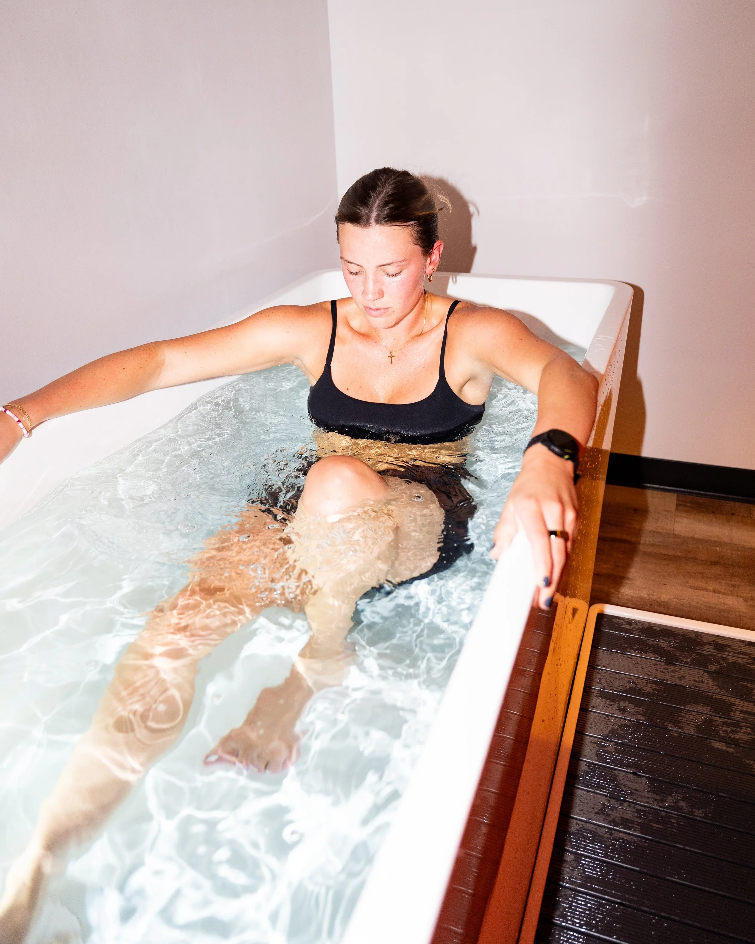 wellness_sarah_plunge-2.jpg