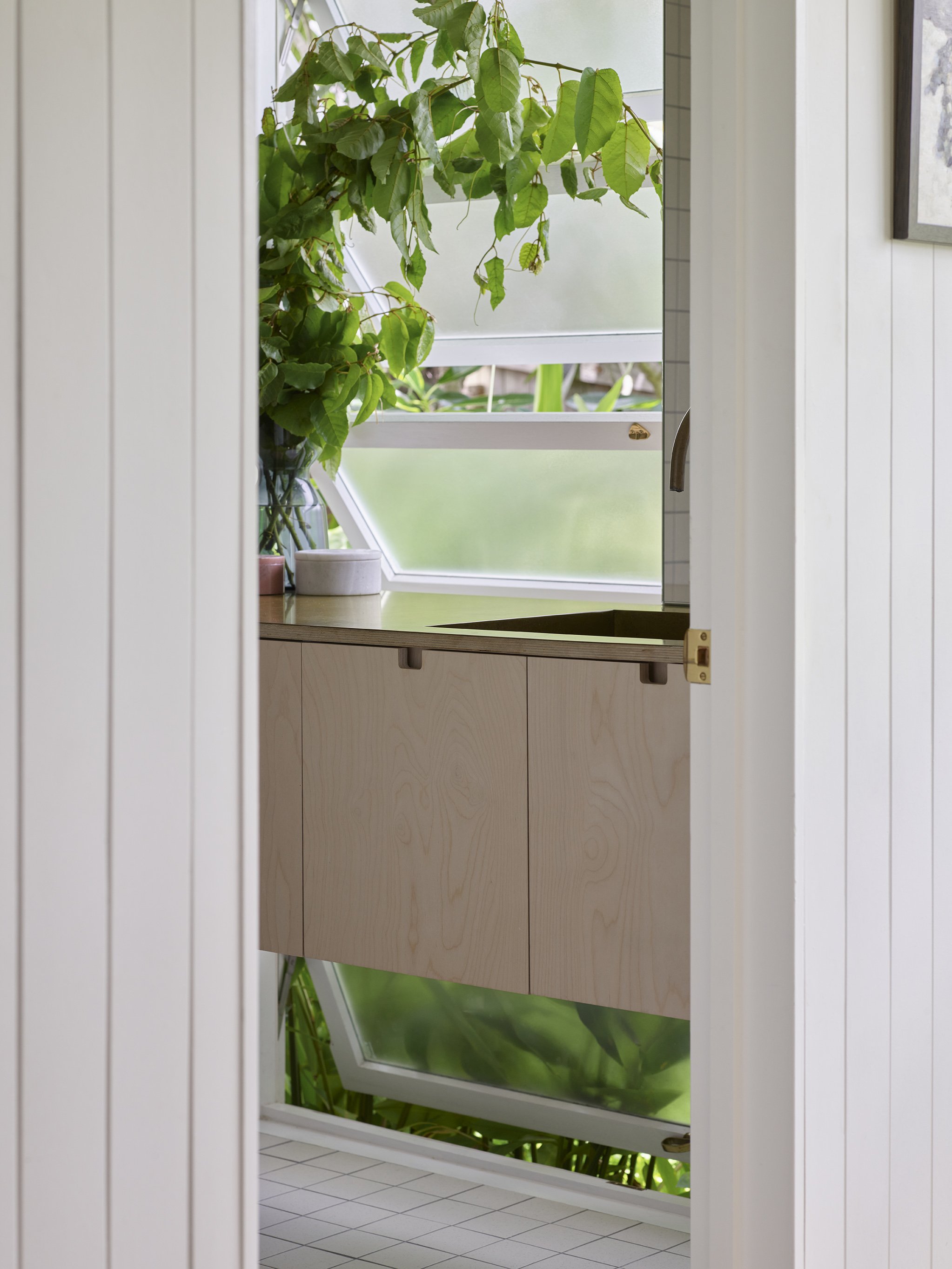 JOHN ELLWAY. ARCHITECT — Cascade House