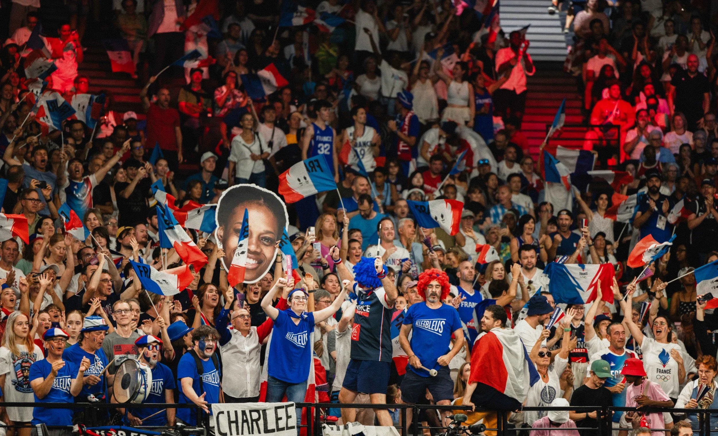 French Crowd_@matthewlejune_Paris_2024_Olympics_0284_web-0646.jpg