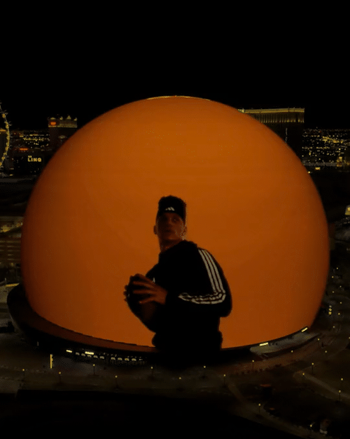 adidas_sphere_v11_4x5_sound-high.gif