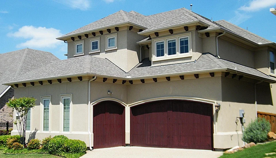 spanish-style-home-291663_960_720.jpg