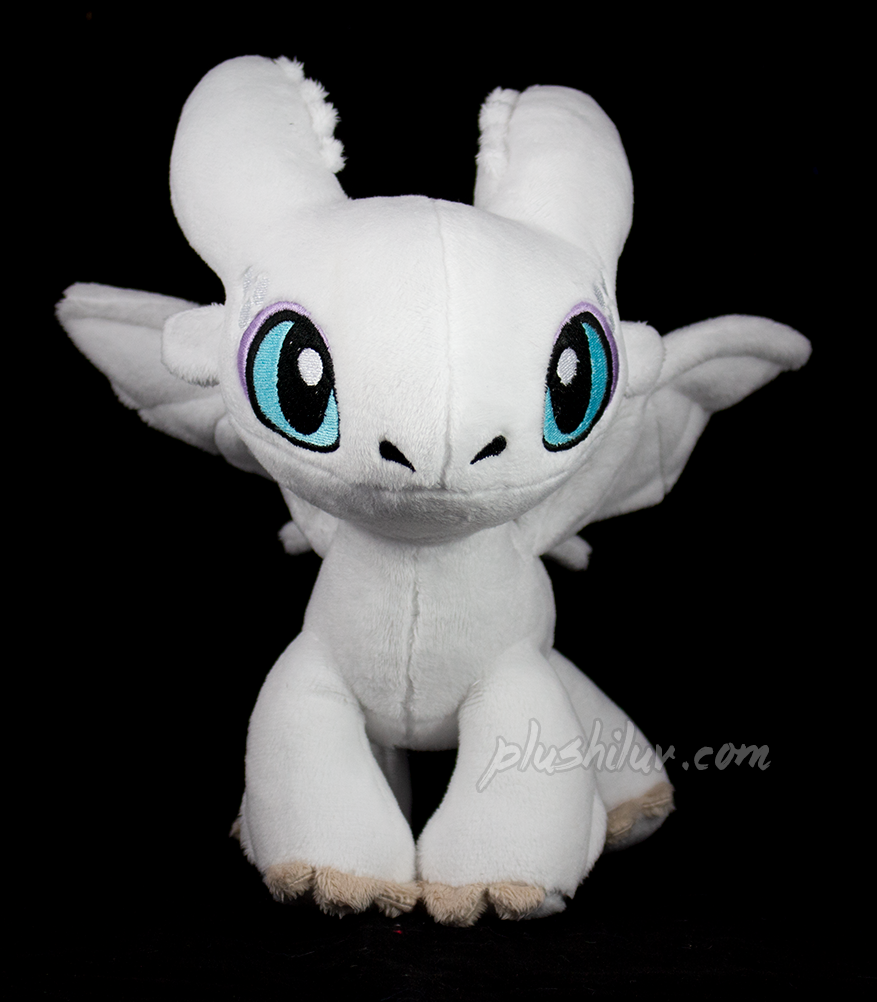 light fury cuddly toy