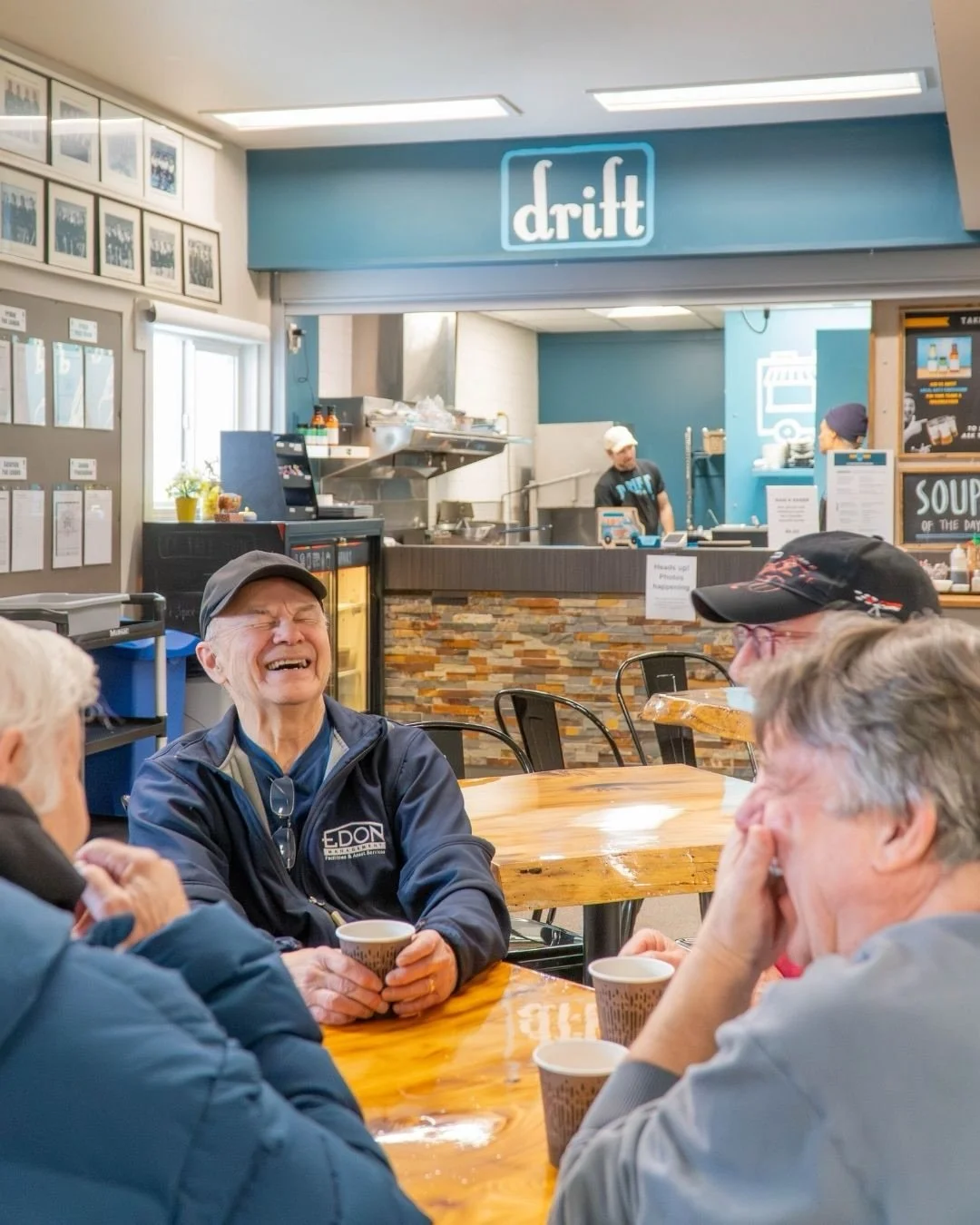 Weekends at the Shamrock are the best!

We&rsquo;re a small family business, and getting to spend our weekends feeding our friends (and watching some great curling) is pretty special.

Come grab some bites with us 🥰&nbsp;

Friday: 4:30pm-10:30