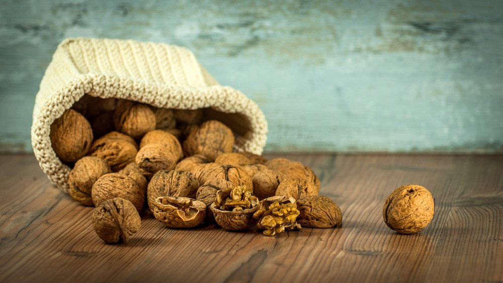 walnuts-1213008_1280.jpg