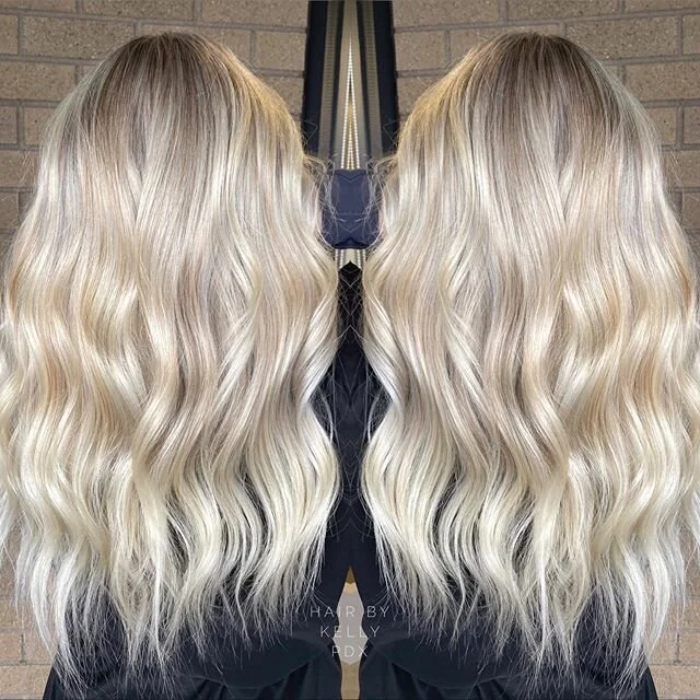 🌸Spring is around the corner! I&rsquo;m excited to lighter locks and sunny days!