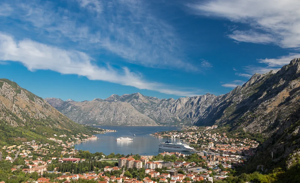 Kotor-Boka-Kotorska-Crna-Gora.jpg