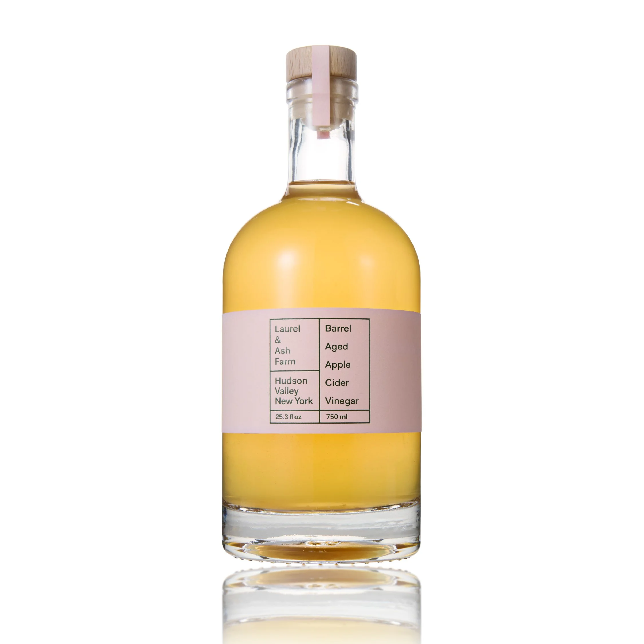 Laurel_Ash_Farm_Barrel_Aged_Apple_Cider_Vinegar-750ml.jpg