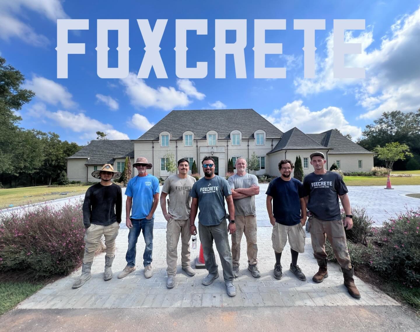 All the concrete is placed on our custom driveway project. We can&rsquo;t wait to show you the finished product! This is our must custom piece yet! #foxcrete #custom #concrete 
.
Our guys crushed it on this project! Their attention to detail was at a