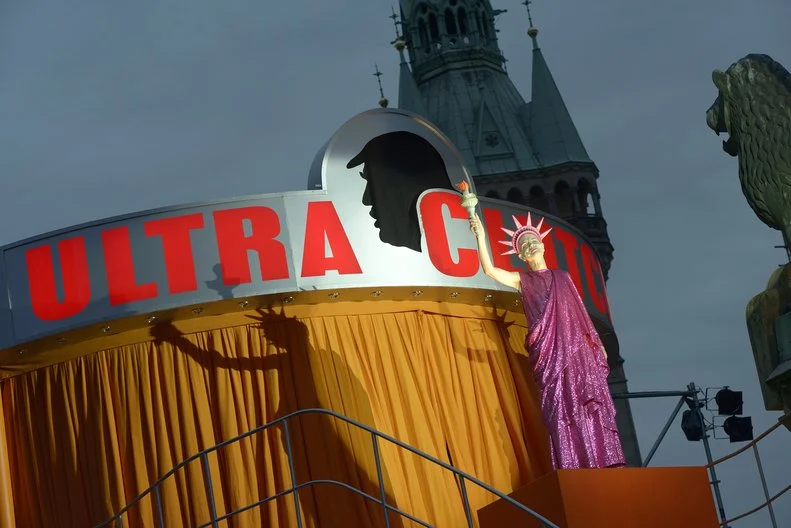 hairspray_13.jpg