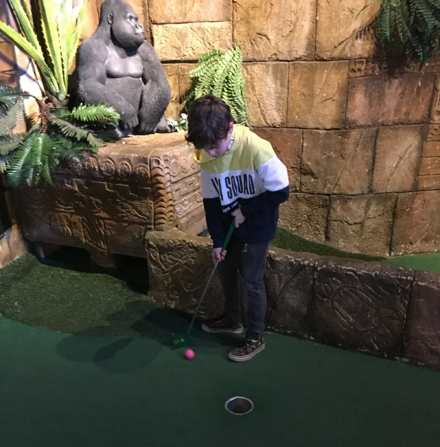 "Get in the hole!!!!!!"