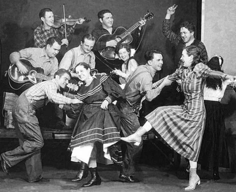 Monthly Members Meeting