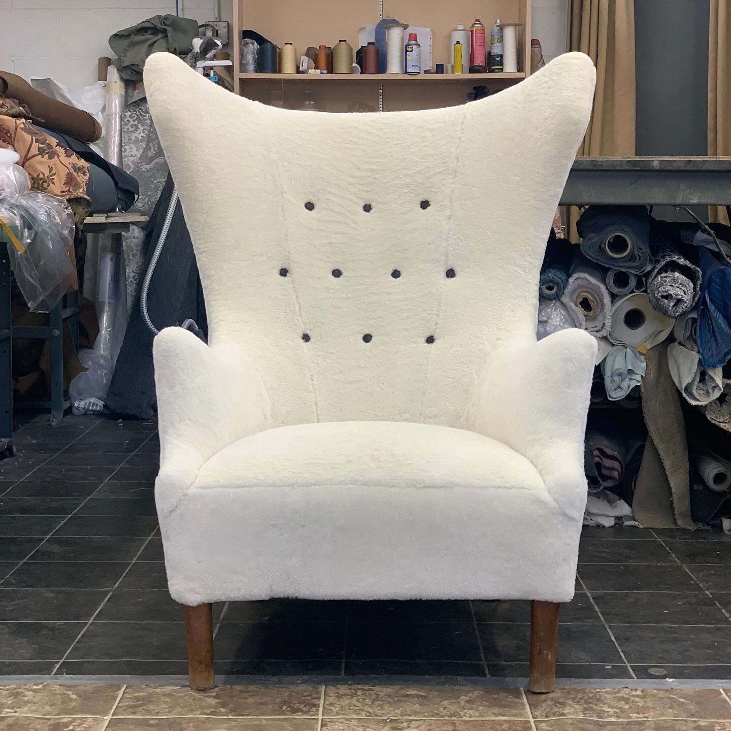 Project completed! This stunning chair is ready to leave our shop and head home. Lush lambswool and leather button tufts are classic Danish style. 
&bull;
&bull;
&bull;
&bull;
#upholstery #lovemyjob #leather #homedecor #decorate #interiordesign #desi