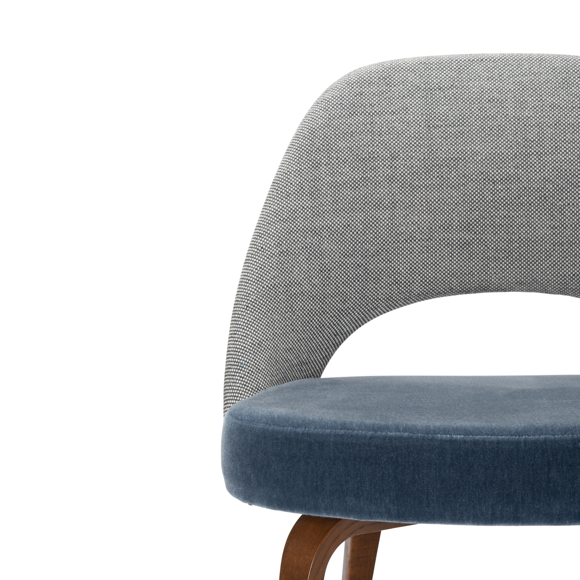 [AH-17] Saarinen Executive Armless Chairs in Two-Tone, Walnut Legs - Square9.png