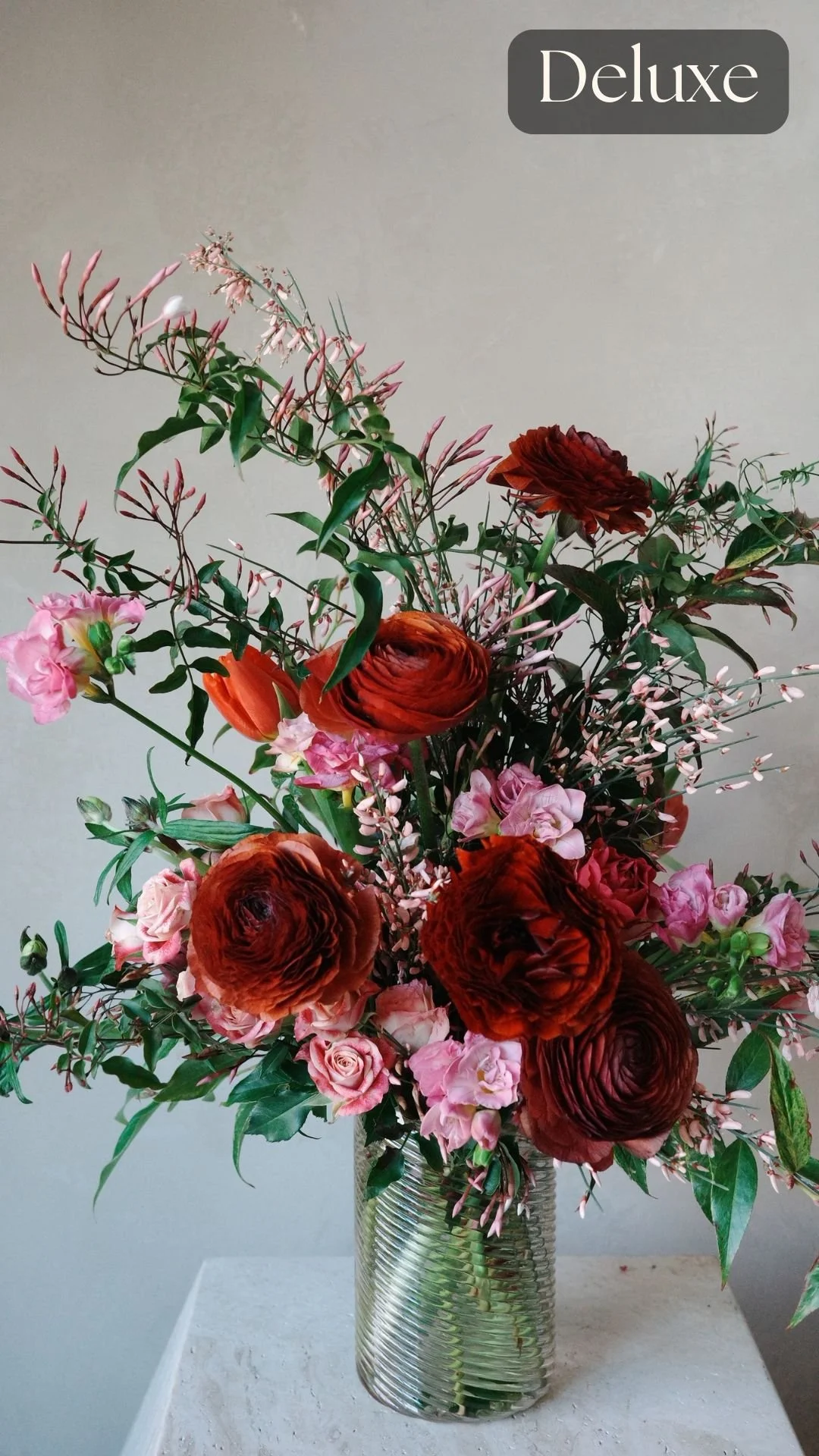 red deluxe arrangement.jpg