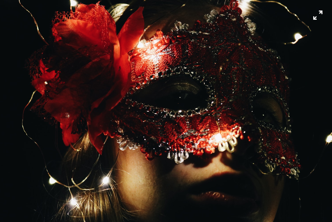 The Grand Tasting La Cantera Resort & Spa, San Antonio Grand Ballroom 7:00 PM to 10:00 PM | $100 General Admission/$100 At the Door | $150 VIP (Advance Purchase Only) This Masquerade Tasting is the swankiest party around. Bring your masks and your fun. We love a great theme and a masquerade is perfect for this year of surprises, as that is what we have in store for The Grand Tasting. The deliciousness that you know to be true to this event including the best bites from our San Antonio chefs and restaurants along with wines from across the globe and spirits showcasing creative cocktails are the perfect stage for this event of grandeur. Lively entertainment and an evening of who’s who offer a true celebration.