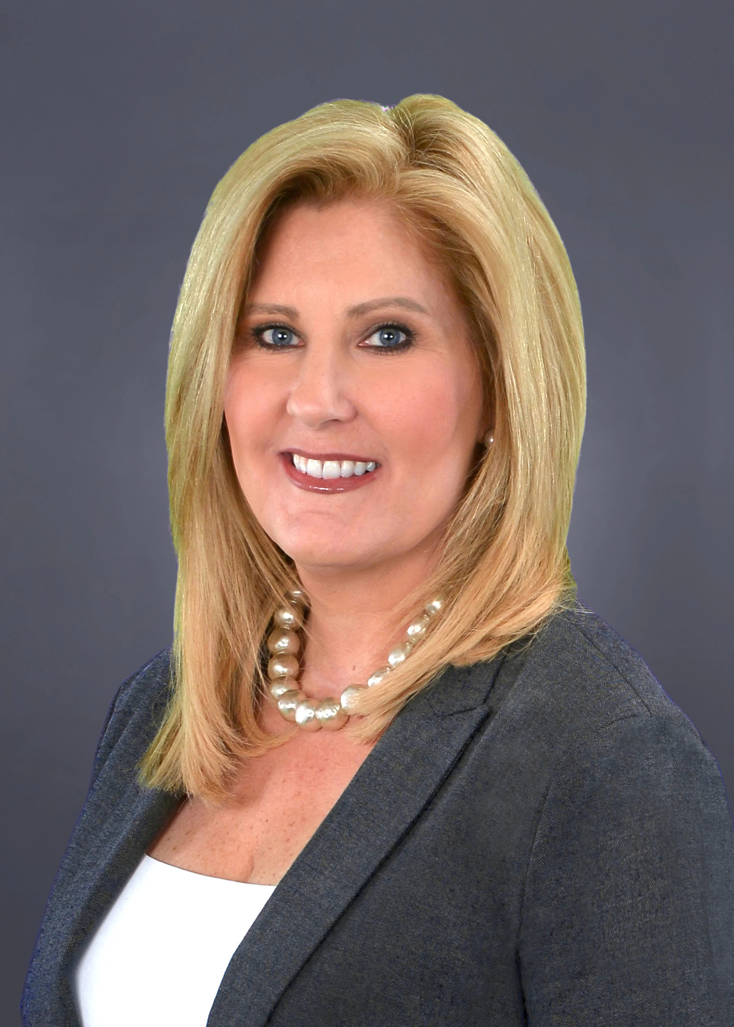 Robin Hogue | Lead Sales Agent