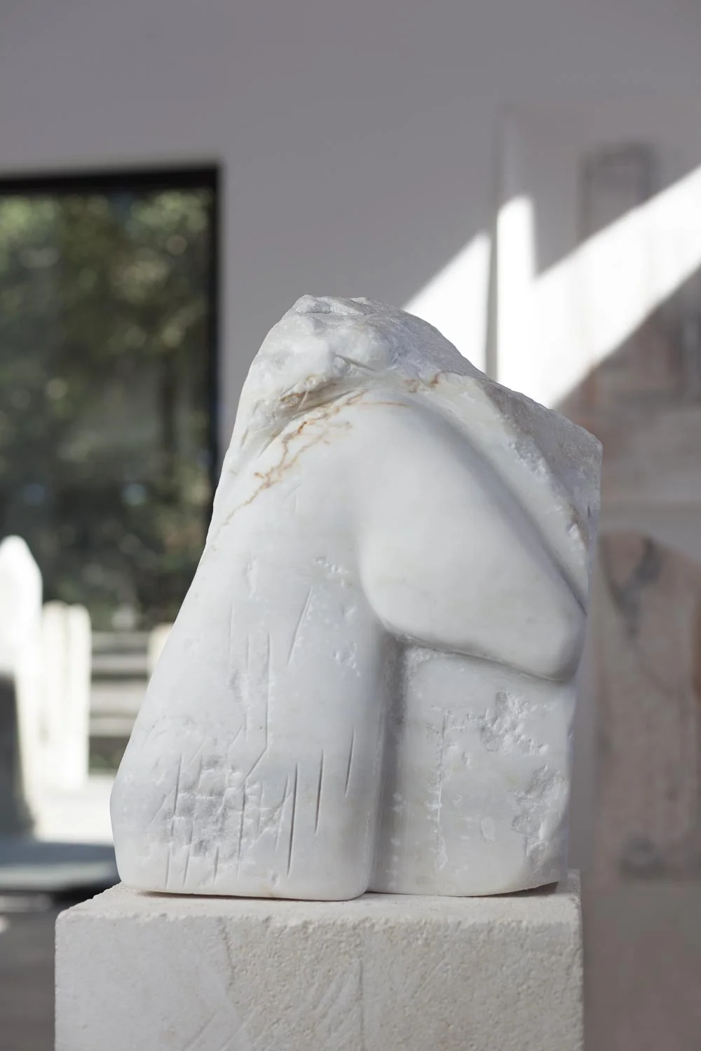 Marble_Horse_Relief_figure_detail_front_gd.jpg