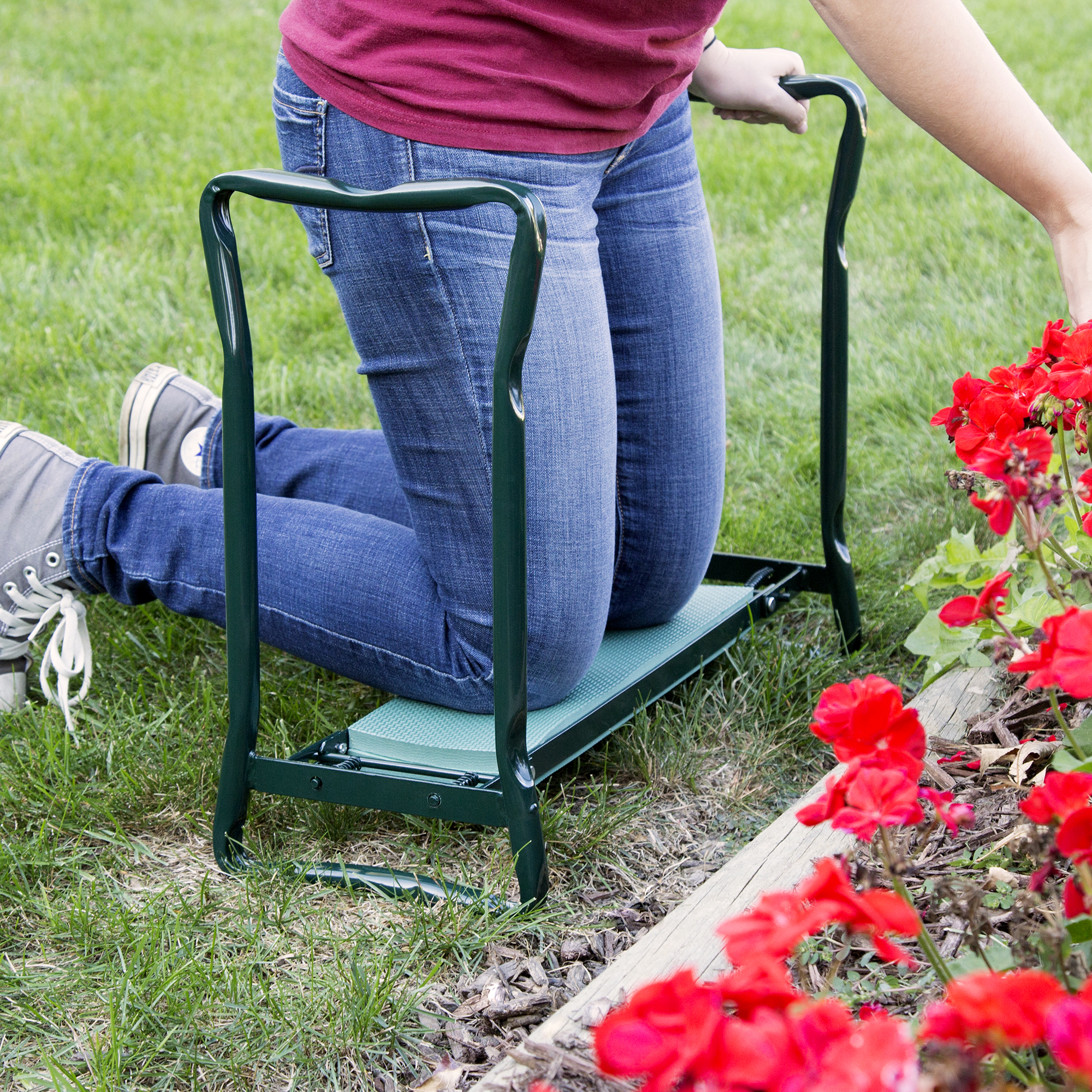 Foldable Sit or Kneel Bench