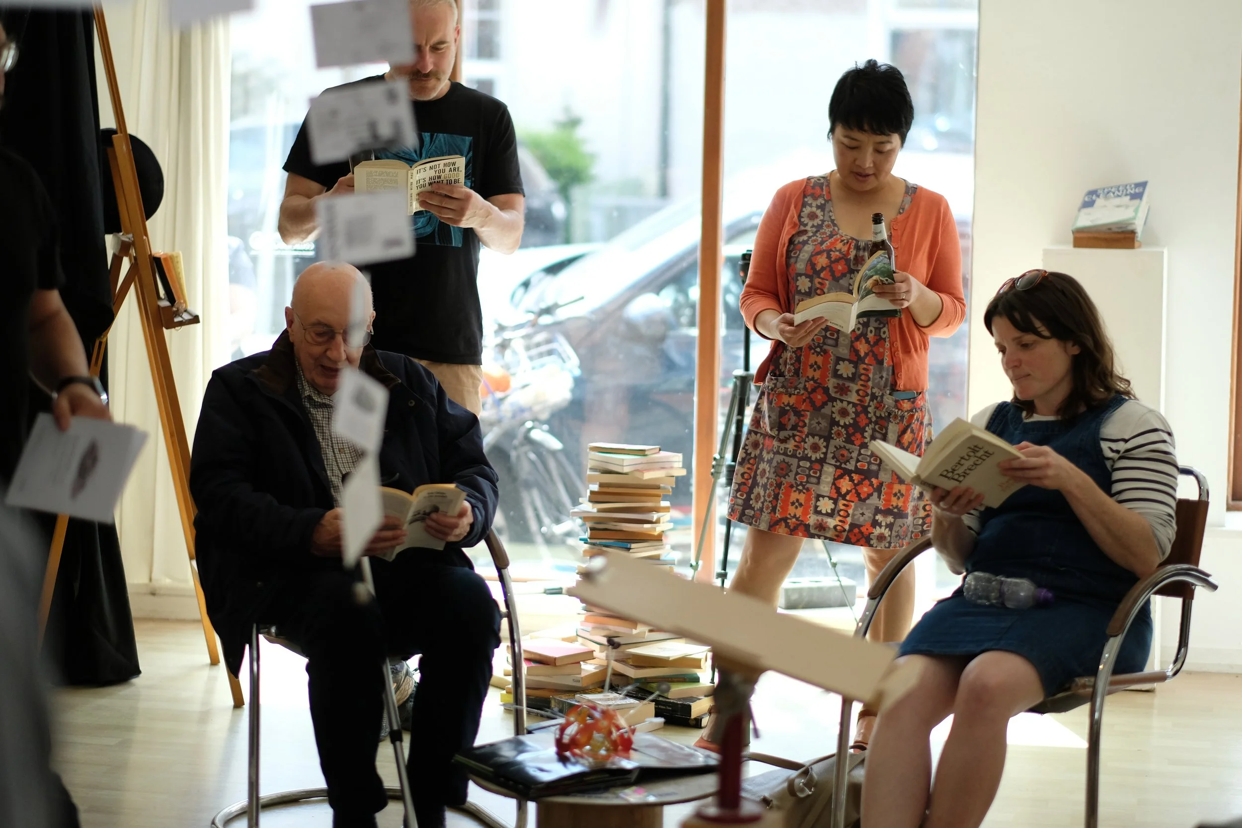 Pawb yn Darllen DS.JPG