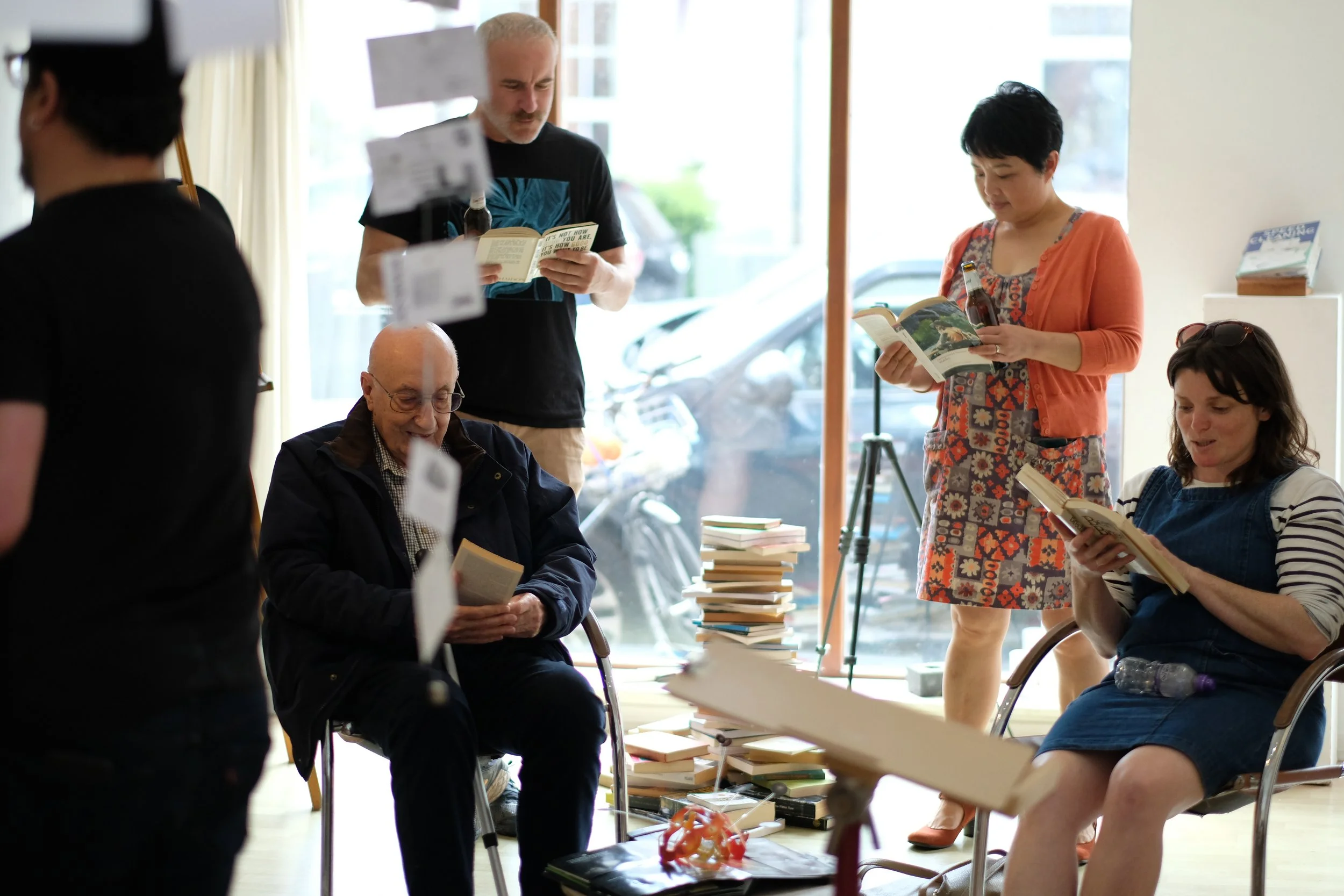 Pawb yn Darllen 2 DS.JPG