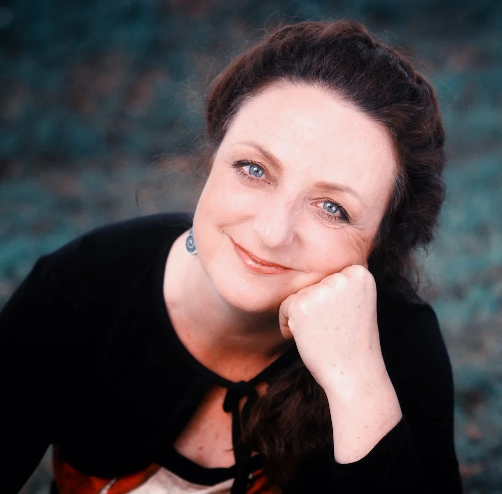 Isabelle Alexandrine Bourgeois: “Your joy is my destination: from information to informaCtion.”