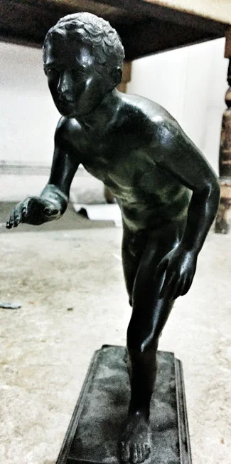 blackstatue.jpg