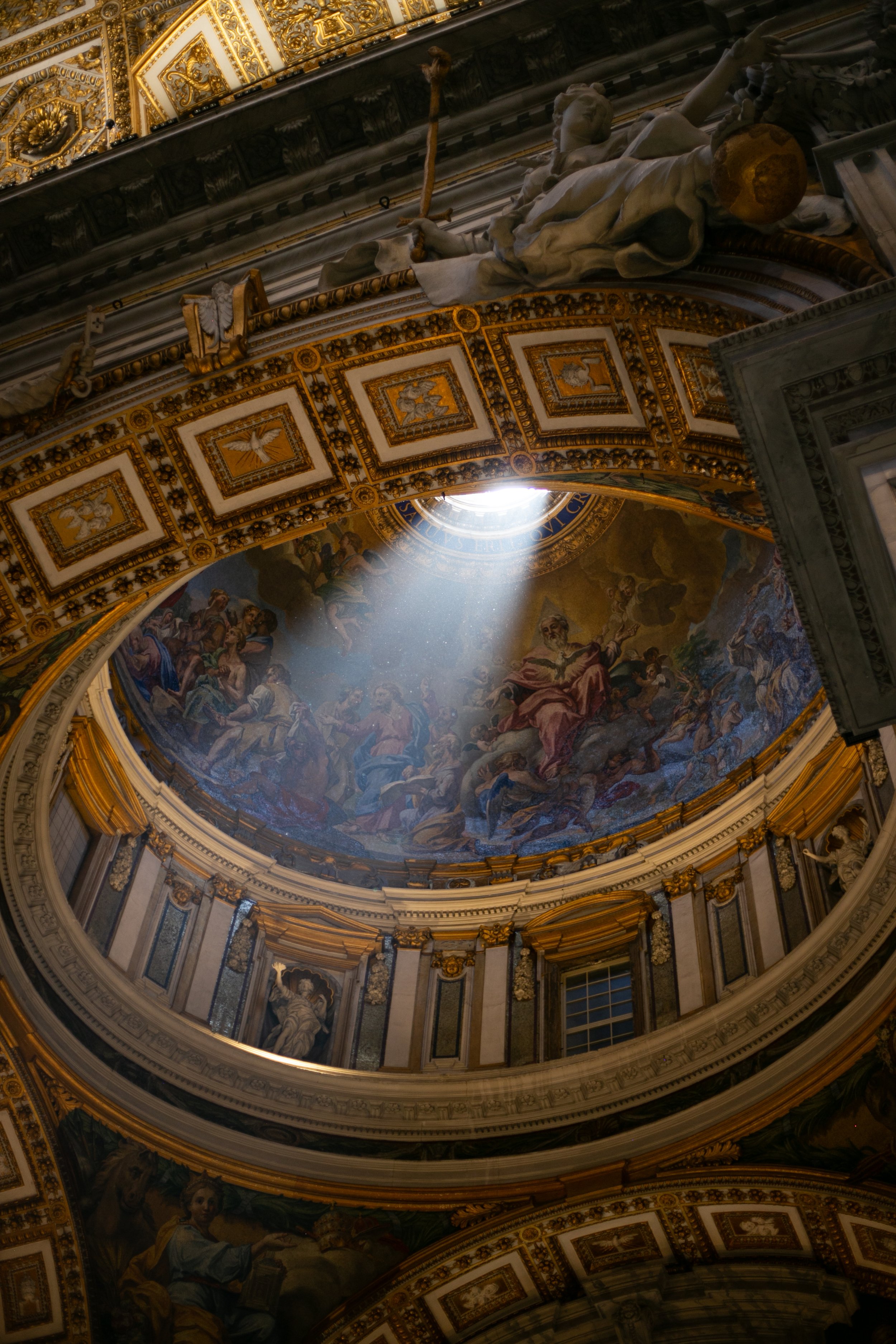 Light in St. Peter's Basilica-1.jpg