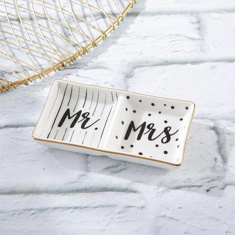 Mr. and Mrs. Ring Dish
