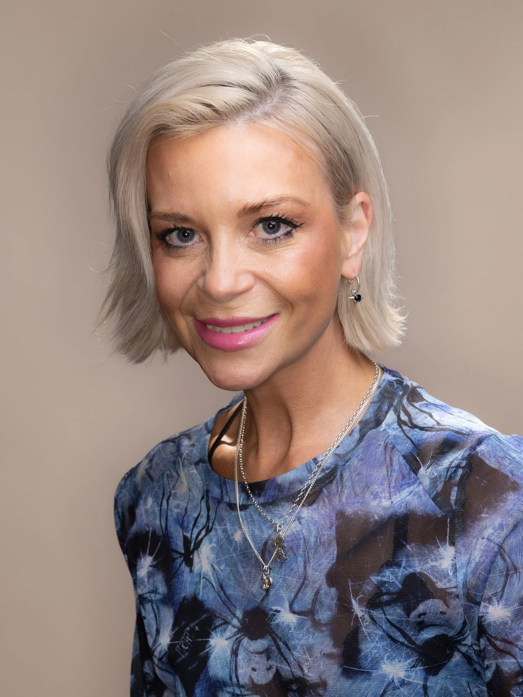 DANELLE RADEL | SALON DIRECTOR &amp; SHORT HAIR SPECIALIST