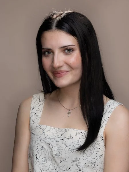 KIRA WOODASON | APPRENTICE &amp;  SALON ASSISTANT