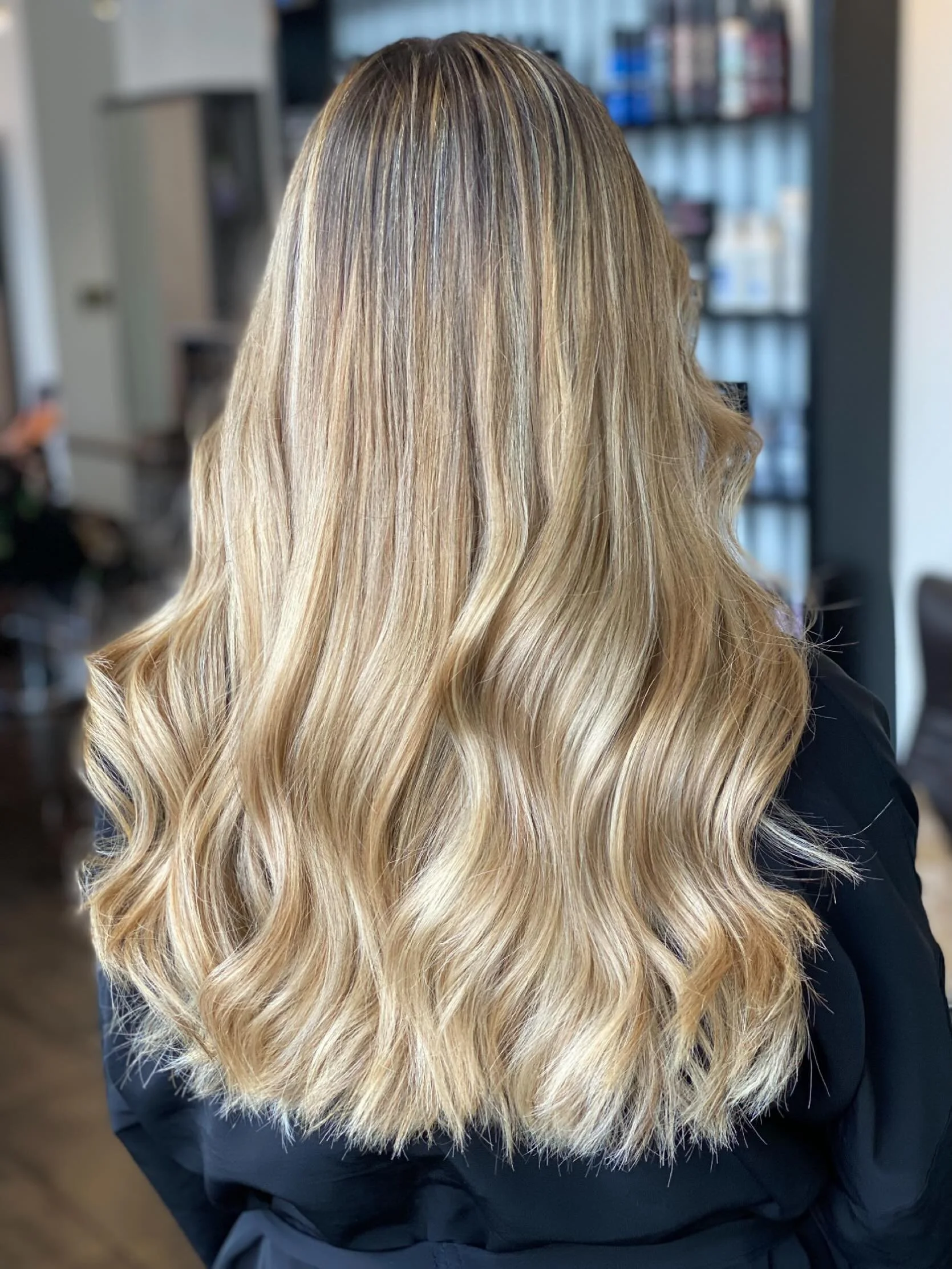 Buttercream Blonde 👱🏻&zwj;♀️ 

@taylorstephens.hair 
@lorealpro 
@redkenpro 
@ghdhair 

#hair #love #instagood #photooftheday #beautiful #longhair #hairgoals #hairsal&oacute;n #haircut #haircolor #blonde #hairdresser #hairstyle #haircare #instahair