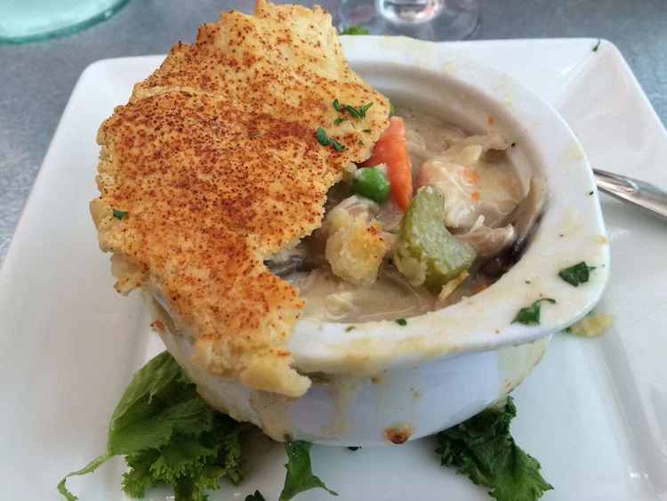 This chicken pot pie had one of the best non gluten crusts I have ever tasted. Same for the sauce, all was organic!