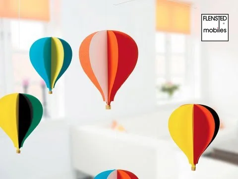 balloons-W.jpg