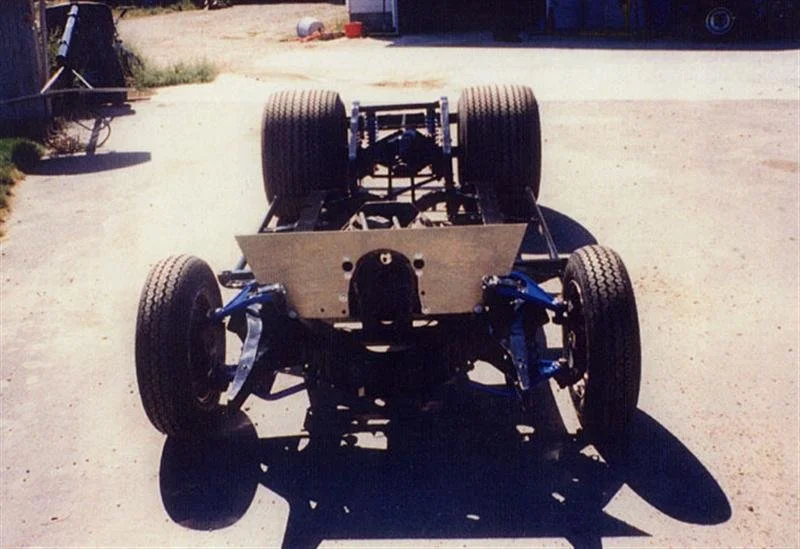 56-chassis-rolling-1 (Medium).jpg