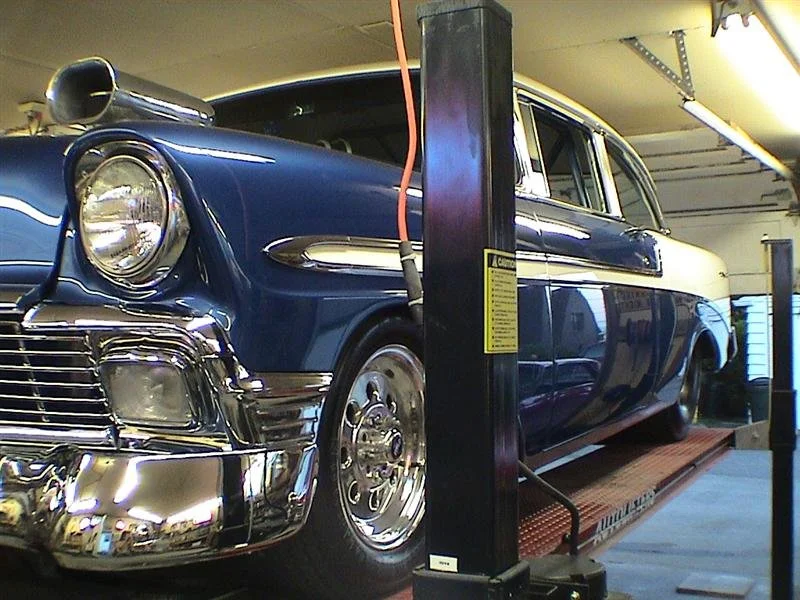 Keiths 56 on lift22 (Medium).jpg