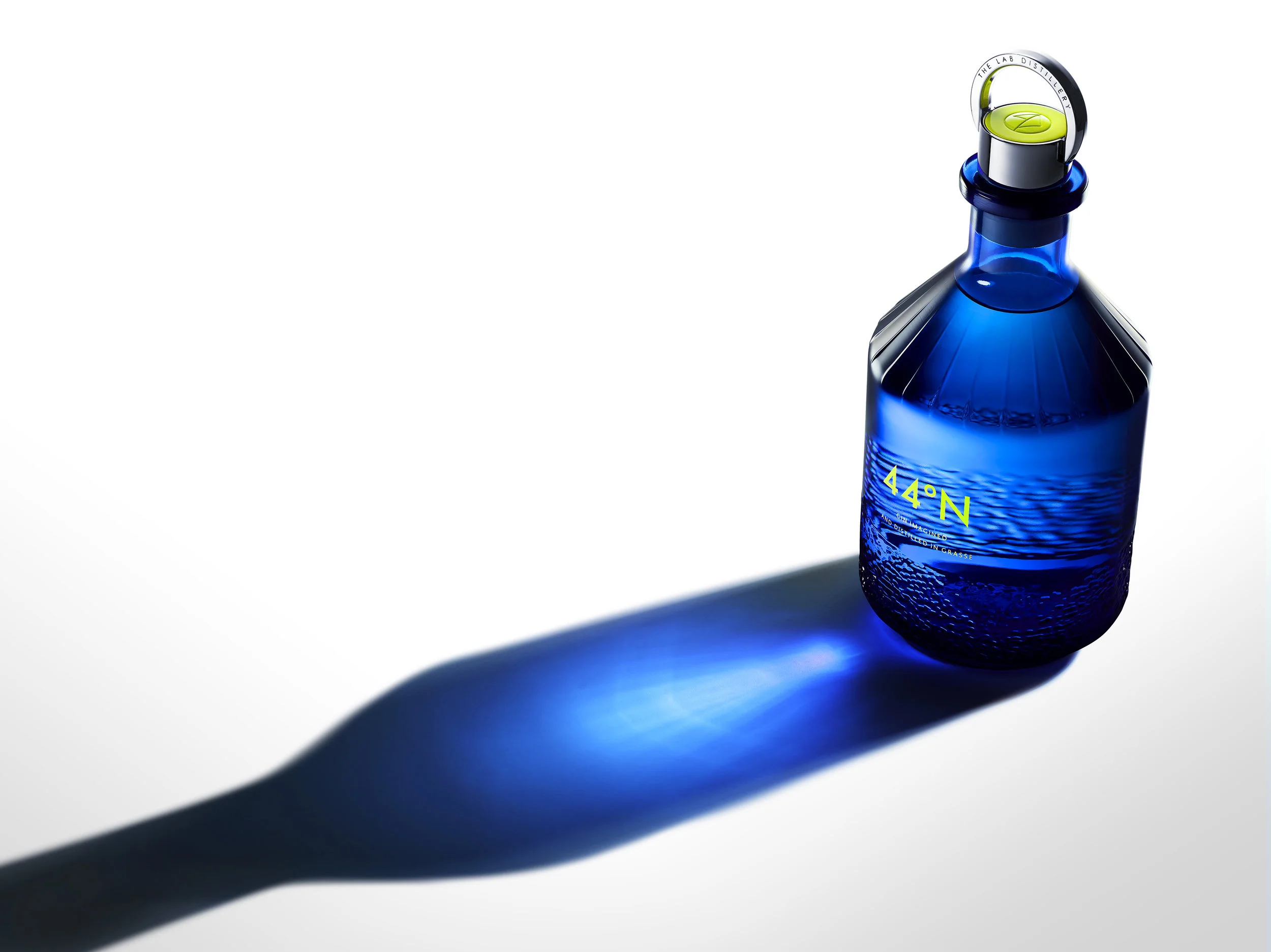 CDG_Bottle_Refraction.jpg