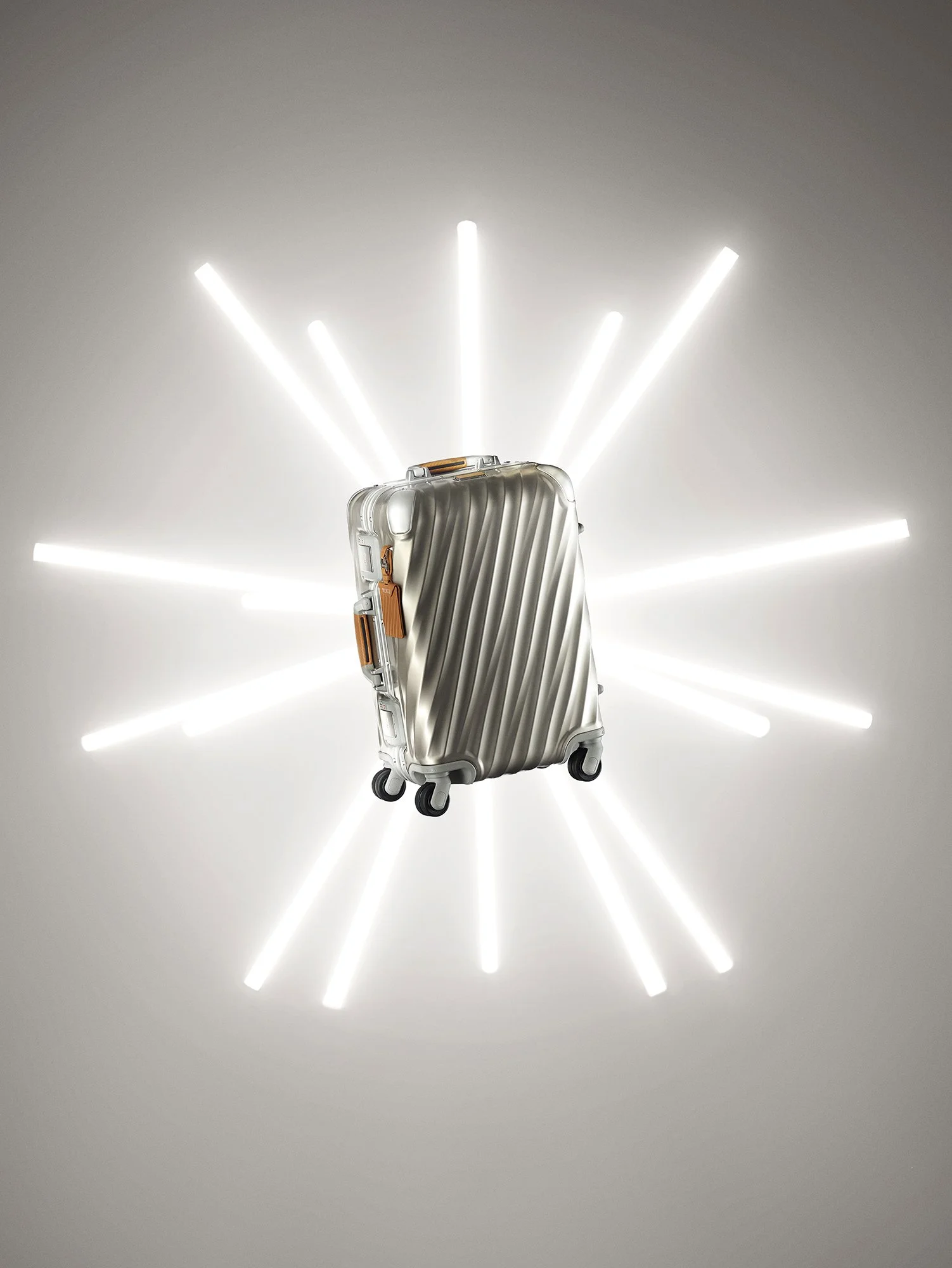 FW23_Holiday_19D Titanium_IntlCO_v4.jpg