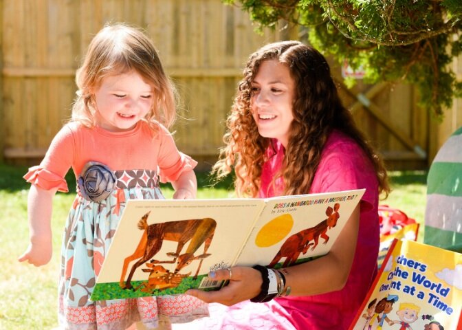 Copy+of+Reading+in+the+sun+-+insta.jpg