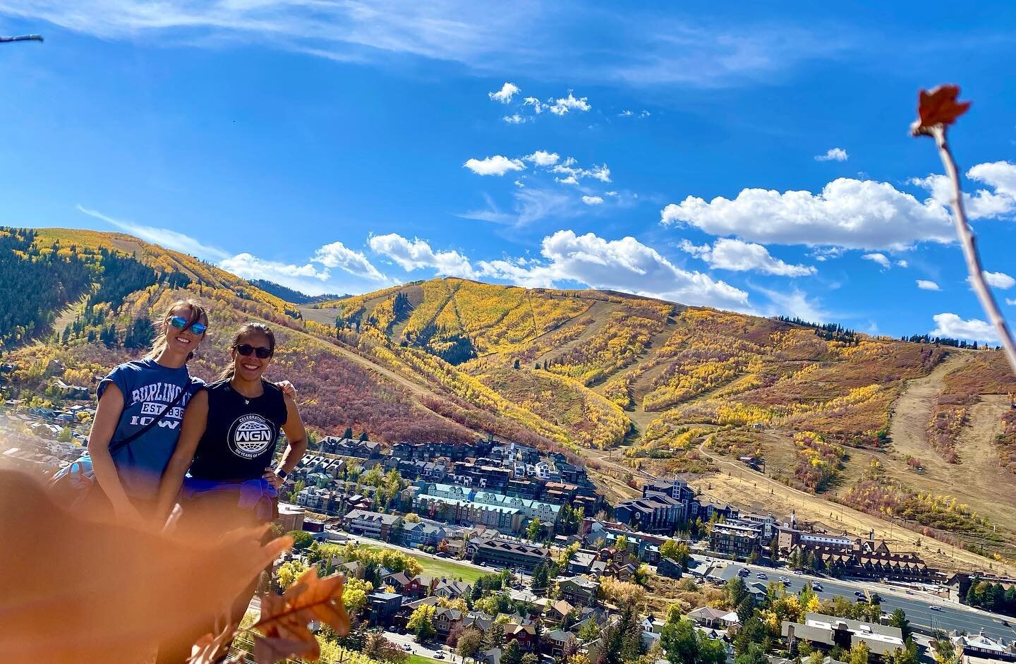 Sometimes shoving your phone in a tree takes a decent pic! Park City didn&rsquo;t disappoint. 🍁 🥾