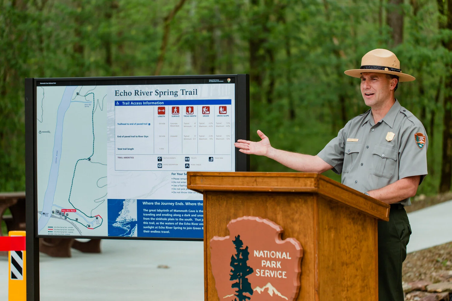 Green River Ferry Road South and Echo River Springs Trail to Temporarily Close for Construction Work&nbsp;