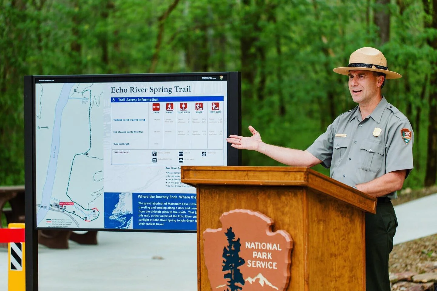 Mammoth Cave National Park has temporarily closed the Green River Ferry Road on the south side of the river from the intersection of Mammoth Cave Entrance Road to the Green River Ferry parking area to complete projects involving the installation of a canoe and kayak river access ramp and 200 ft. pedestrian bridge over the Echo River, and a vehicle ramp extension at the Green River Ferry crossing. The temporary closure will be in effect until further notice. 
Read more: https://www.friendsofmammothcave.org/blog/2020/10/14/green-river-ferry-road-south-and-echo-river-springs-trail-to-temporarily-close-for-construction-work 
Photo: Superintendent Barclay Trimble at the dedication of the Echo River Spring Trail.
📸: NPS Photo/Amber Flowers