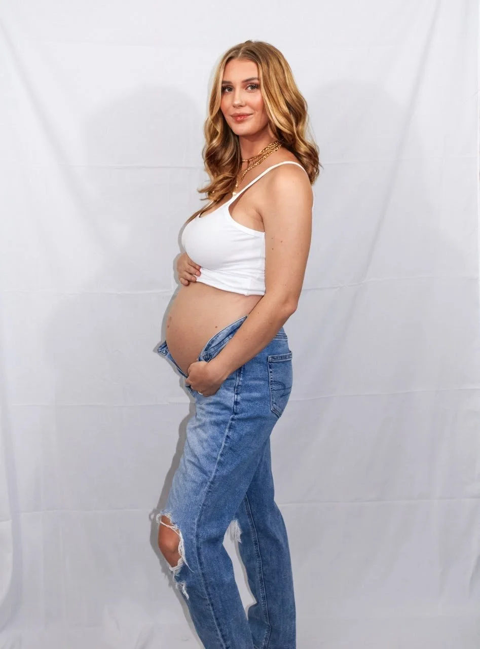 How to Talk to Family and Friends About Your Surrogacy Journey