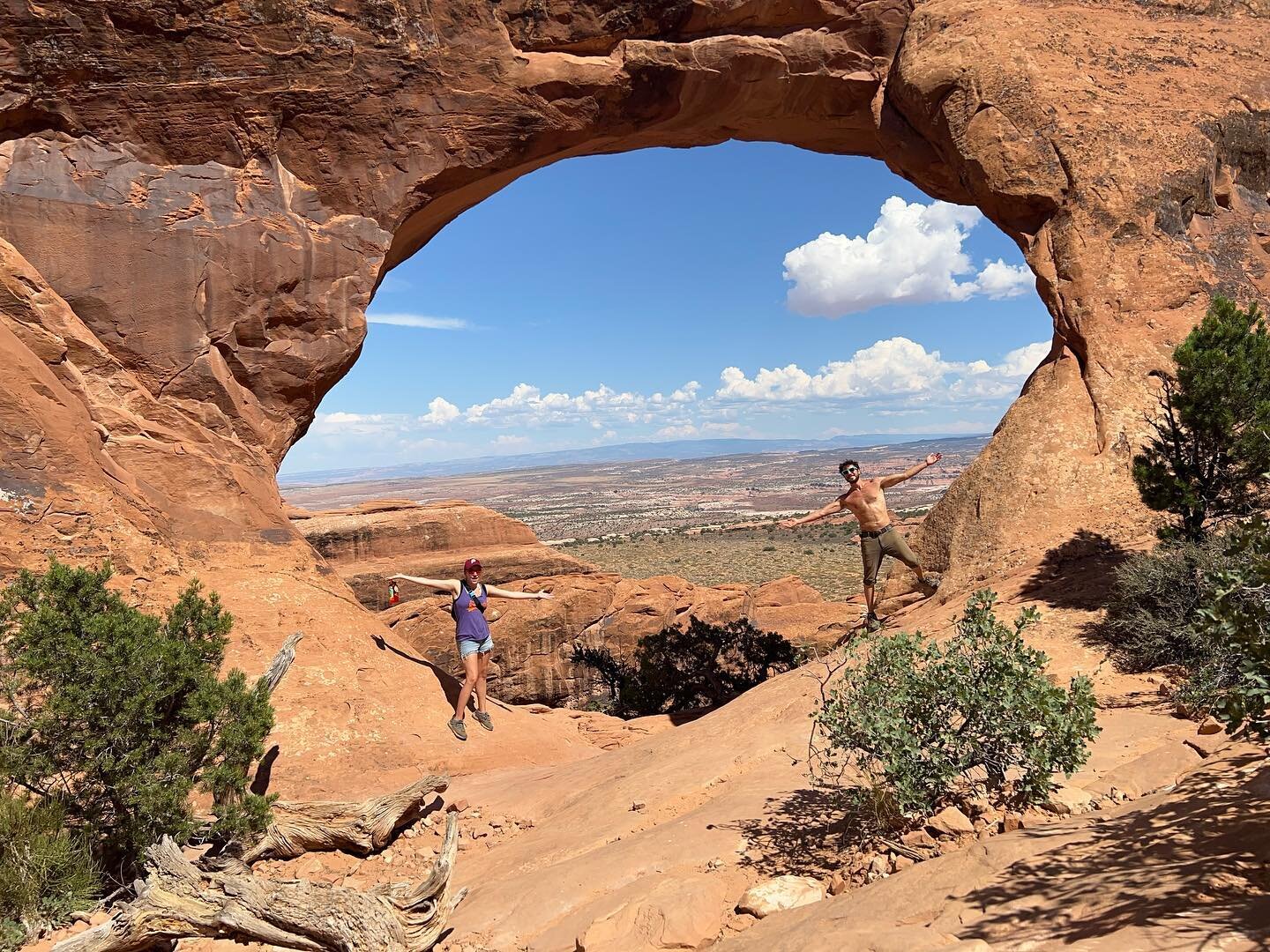(2/2, Arches!) Welp- we tromp&rsquo;d right out of service for a few days and all we got were these lousy precious memories and photos! 

#archesnationalpark #arches #utah #moab #travel #daysoff #musicians #touringmusicians #explore