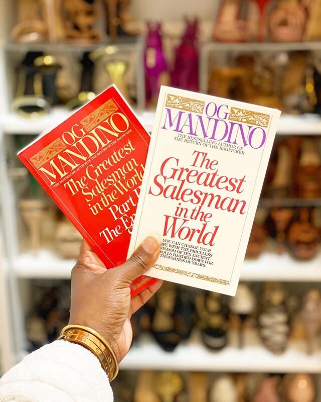 Remember me telling you about the BEST #Sales book EVER written? Well, look what Amazon dropped off💁🏽&zwj;♀️ I&rsquo;m giving away 2 copies just days away at my 1st Annual Sales Summit happening THIS TUESDAY. I&rsquo;m also giving away a few more b